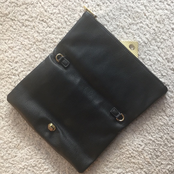 Steve Madden fold over clutch - Picture 4 of 6